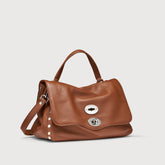 BORSA POSTINA® SMALL IN PELLE MARTELLATA BROWN CANALETTO - Postina® | Zanellato