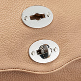 POSTINA® MEDIUM BAG IN HAMMERED LEATHER BROWN CANTUCCI | Zanellato