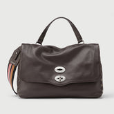 POSTINA® MEDIUM IN HAMMERED LEATHER BROWN DOLCE AMARO | Zanellato