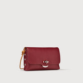 BORSA LETTERA® SMALL IN PELLE MARTELLATA RED OPERA - Pochette | Zanellato