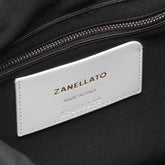 BORSA A' SPASSO® MEDIUM IN SMOOTH BLACK LAVAGNA LEATHER | Zanellato