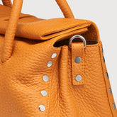 SMALL DOTTA® BAG IN HAMMERED LEATHER ORANGE DEL DOGE - Orange Del Doge | Zanellato